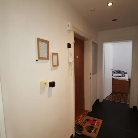 Flataid Quergasse - Beim Bahnhof Apartament Graz